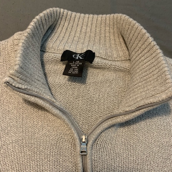 Men’s Calvin Klein Sweater Size Large - Picture 2 of 3